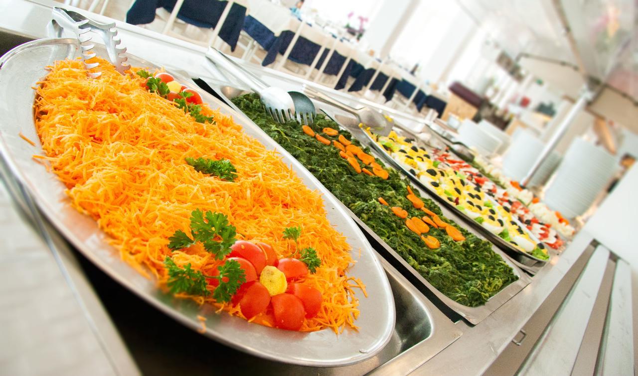 Hotel Raffaello تْشيزيناتيكو المظهر الخارجي الصورة