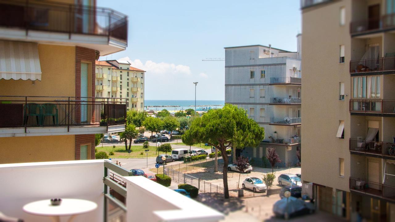 Hotel Raffaello تْشيزيناتيكو المظهر الخارجي الصورة